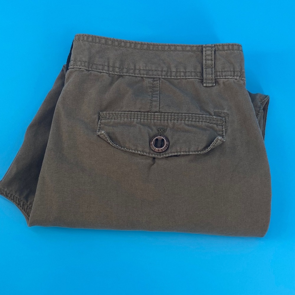 Eddie Bauer Shaw Fit Womens 12 Green Cargo Pants Cropped Straight Leg Utility